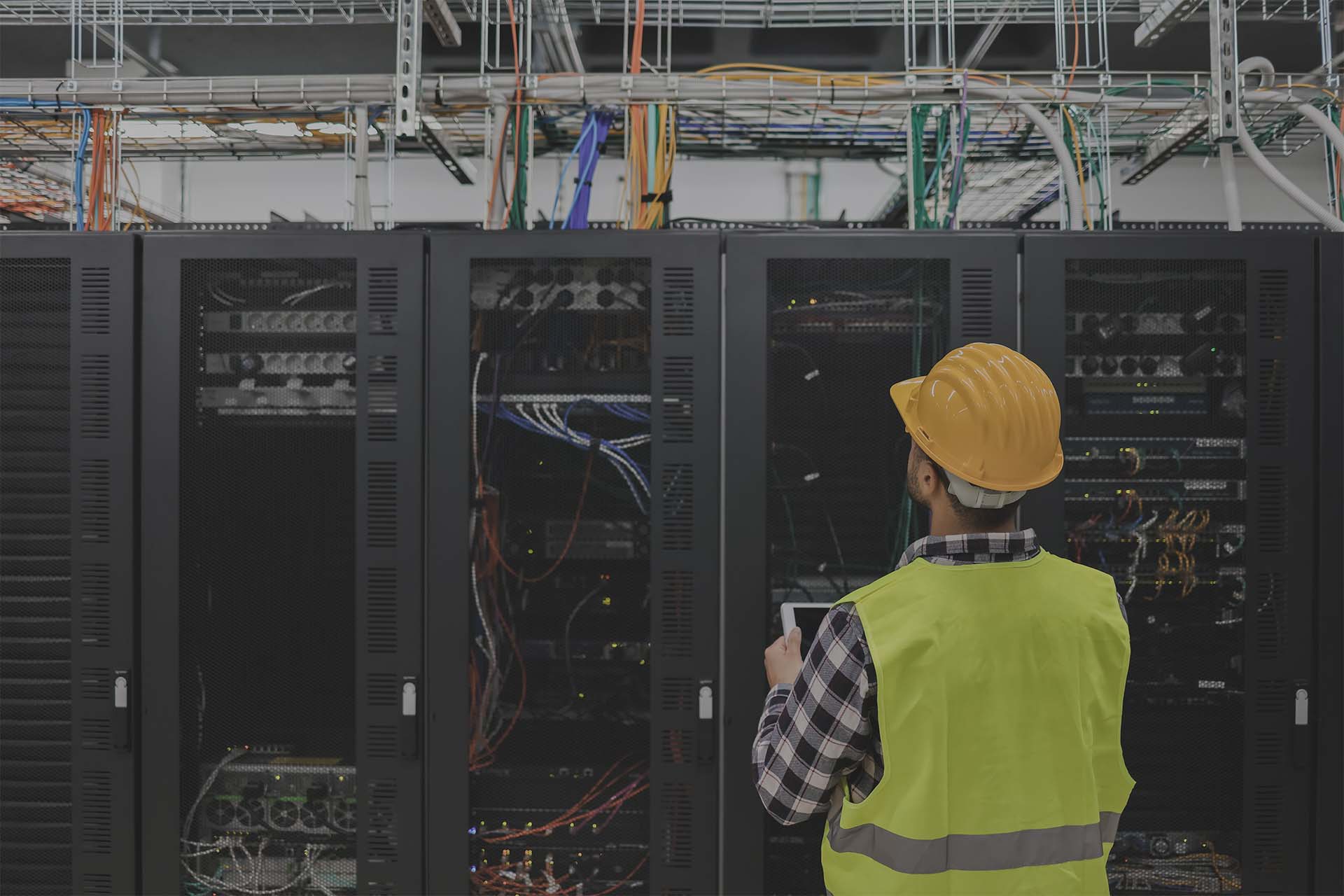 Data Center Health and Safety Checklist: Essential Steps for Maintaining a Safe Workplace